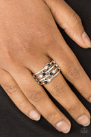 sparkle showdown black ring paparazzi